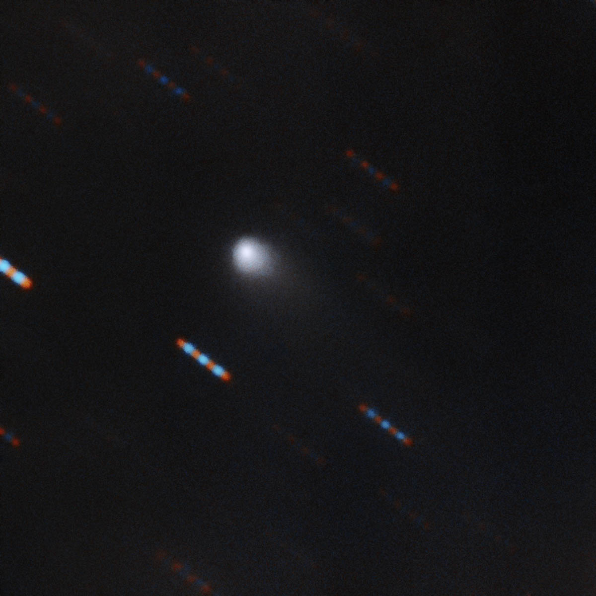 fuzzy image od interstellar comet