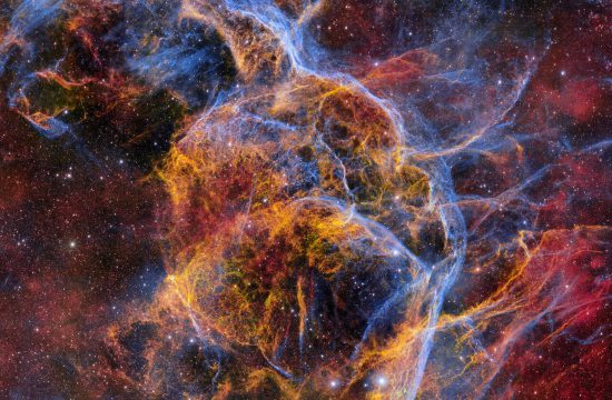 Filamentos estelares fantasmales capturados con la imagen de DECam más grande jamás publicada